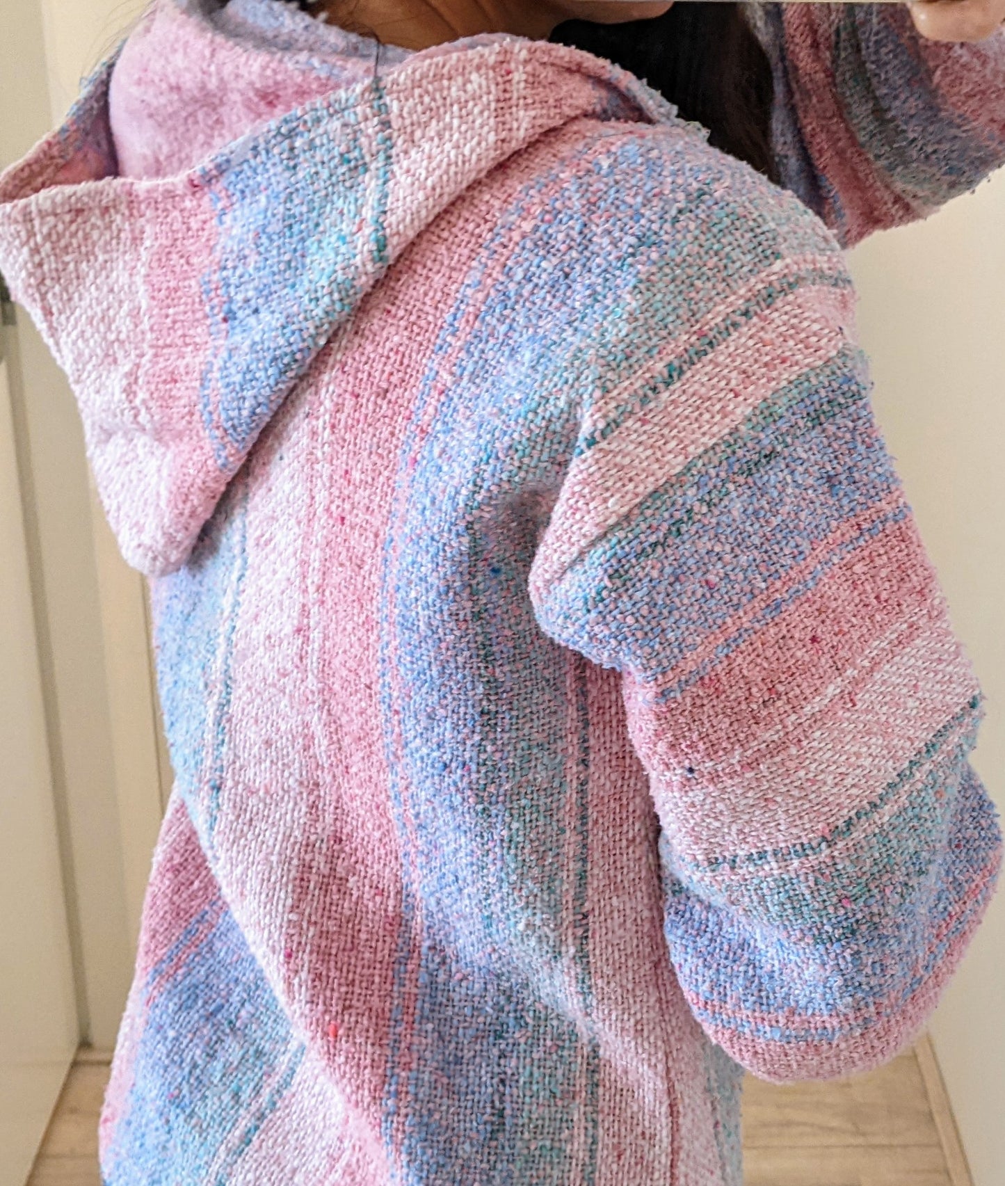 Poncho/sweater