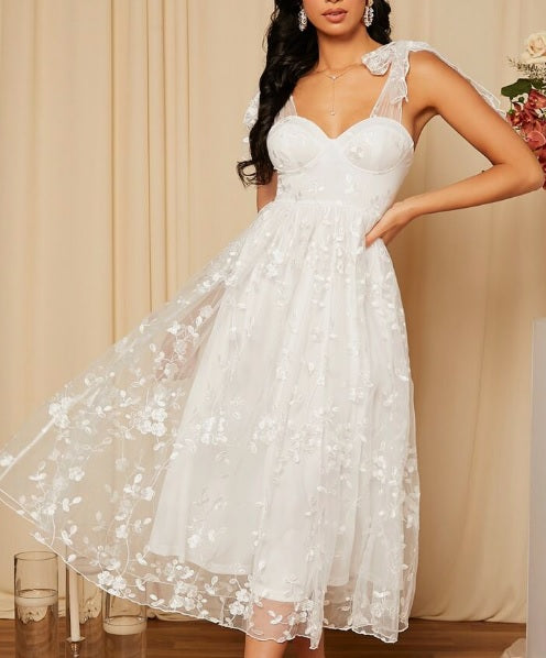 Elegant romance wedding dress